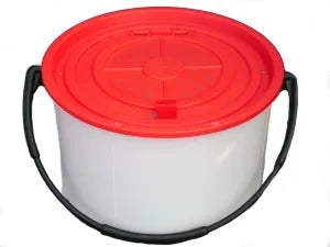Challenge 6 Quart Bait Bucket